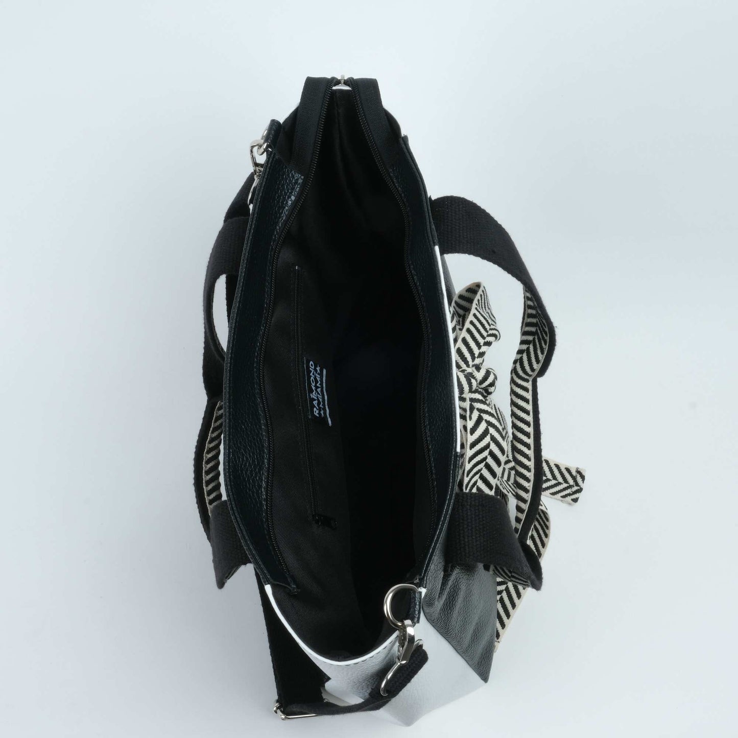 Bag Rush Black White